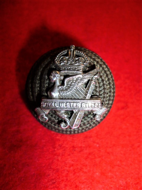 Royal Ulster Rifles Officer's Headdress Boss Badge